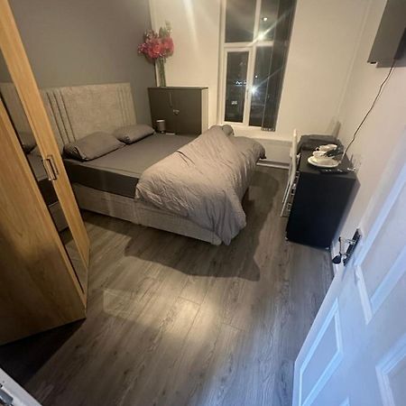 Sutton Coldfield Apartment เบอร์มิงแฮม ภายนอก รูปภาพ